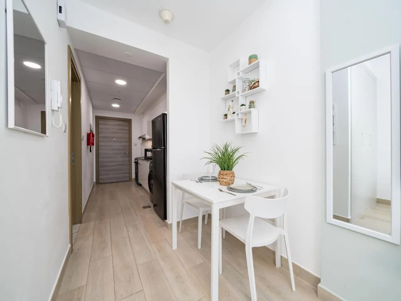 Elegant Studio In Bloom Jvc With High-End Finishes Dubai