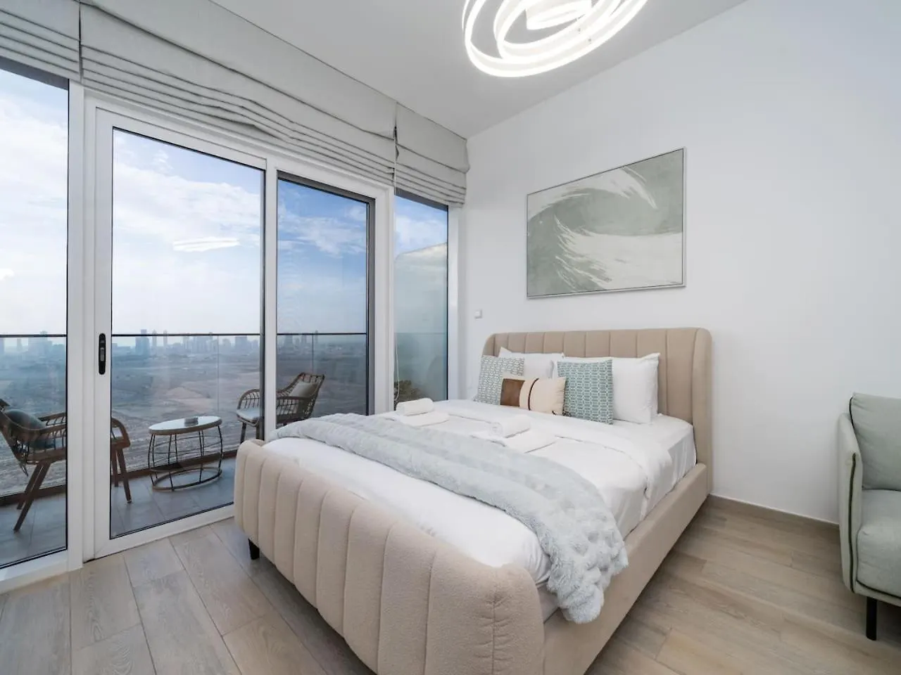 Elegant Studio In Bloom Jvc With High-End Finishes Dubai 0*,